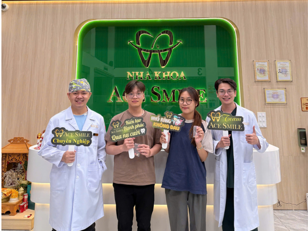 nhổ răng không đau NHA KHOA ACE SMILE