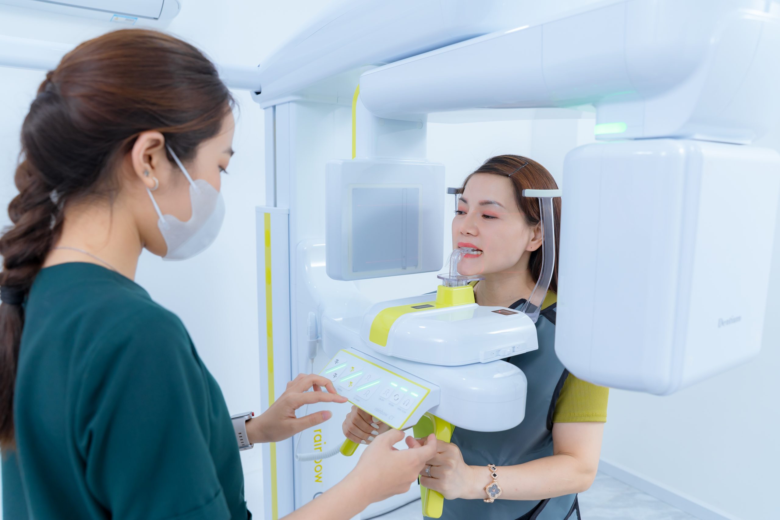 chụp phim xq cbct 3d tại nha khoa ace smile