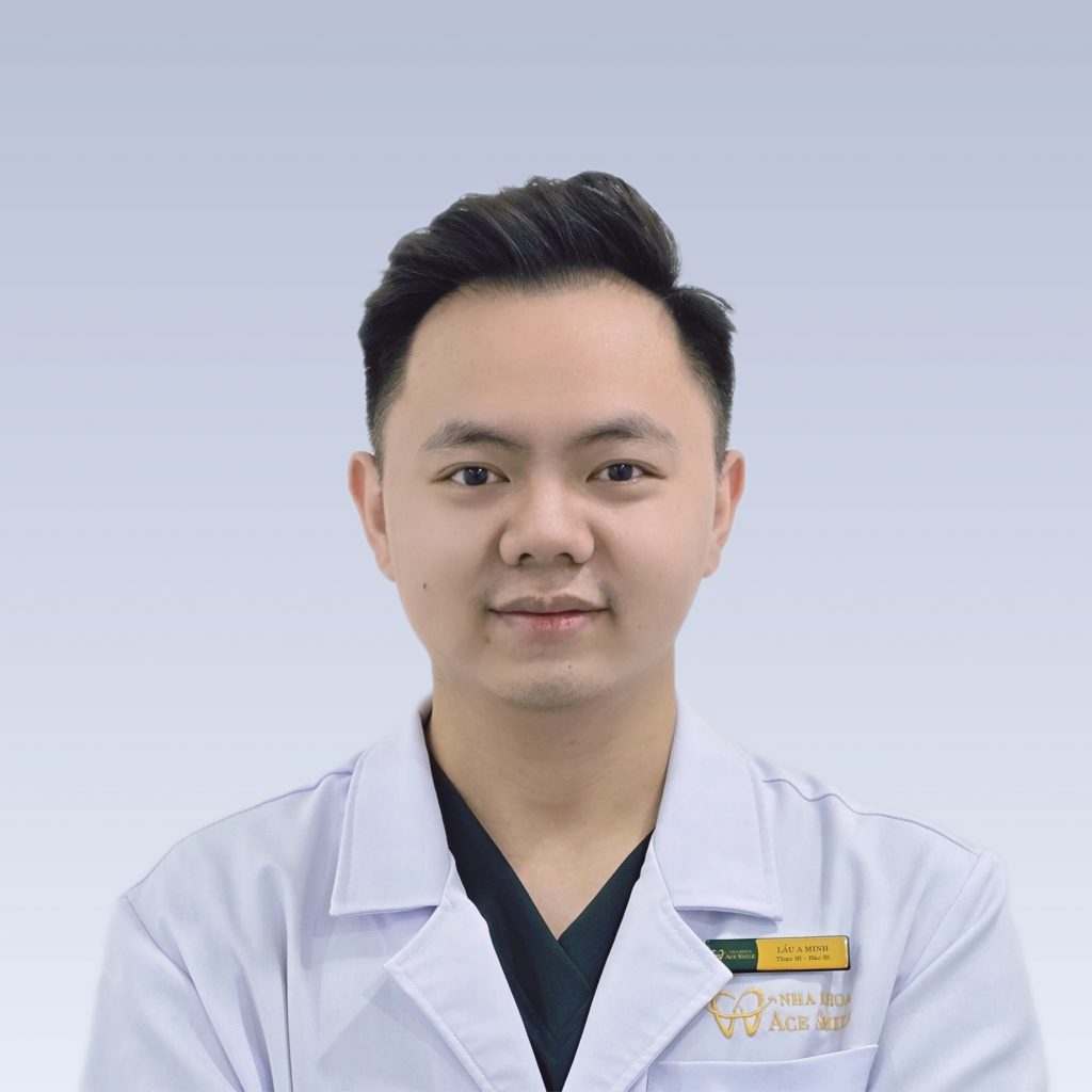 chân dung thạc sĩ bác sĩ Lầu A Minh
