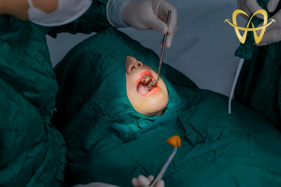 Chuyên Gia Giải Đáp: Thời Gian Trồng Răng Implant Bao Lâu